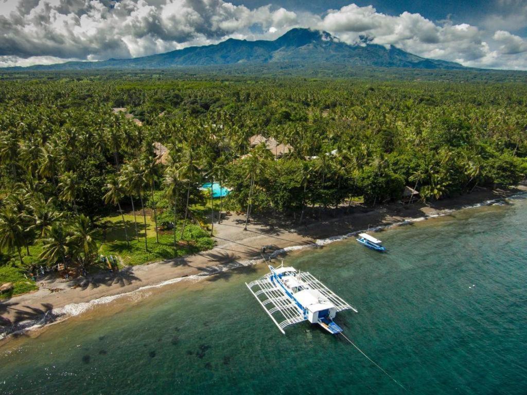 Atmosphere Resorts & Spa Dauin Exterior photo